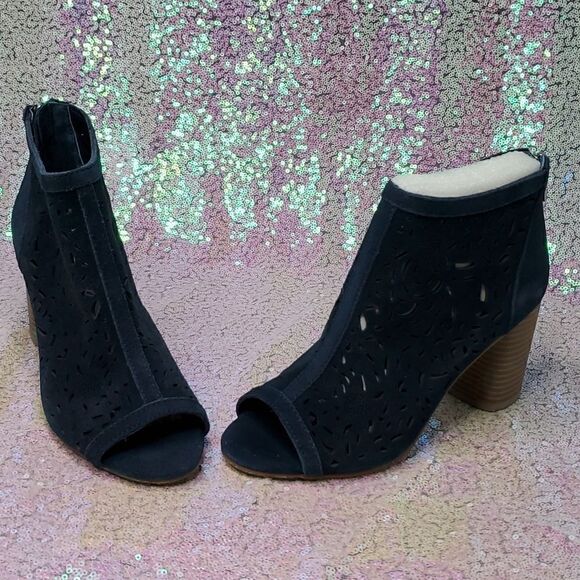 American Rag Glial Navy Suede  Leather Booties Size 5 M - Picture 10 of 13